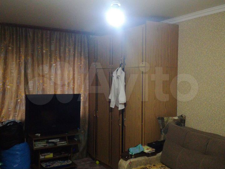 2-к. квартира, 43 м², 1/5 эт.