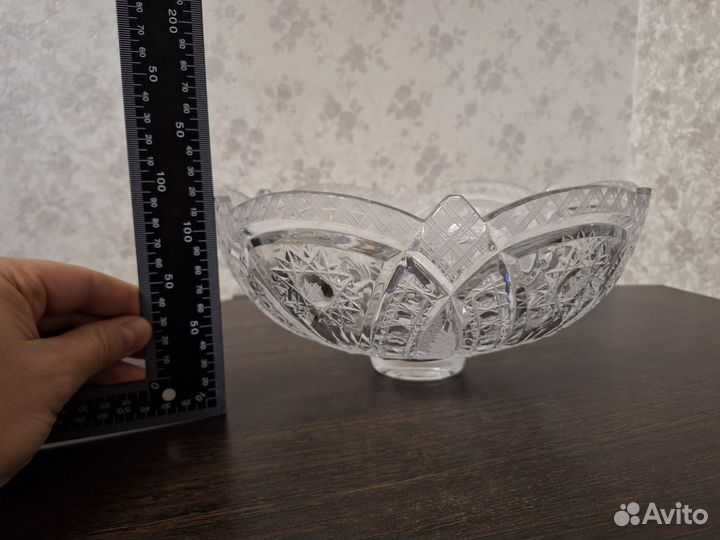 Хрустальная фруктовница