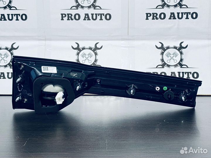 Фонарь задний внутренний правый Chery Tiggo 8