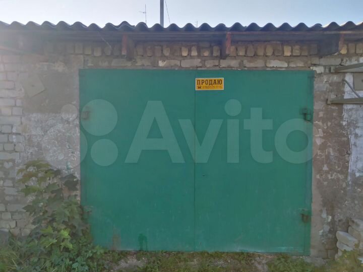 Гараж, > 30 м²