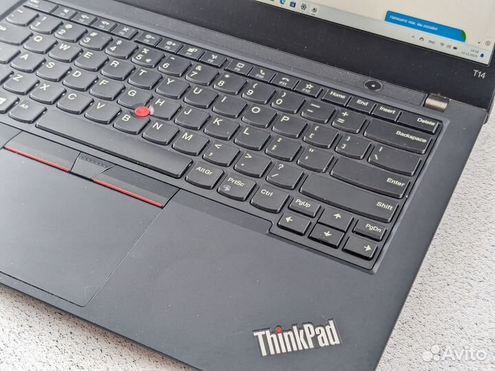 Тонкий ноутбук Lenovo ThinkPad T14 сенсорный