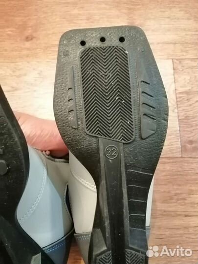 Лыжные ботинки классические