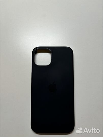 Оригинальныe чехлы на iPhone 13