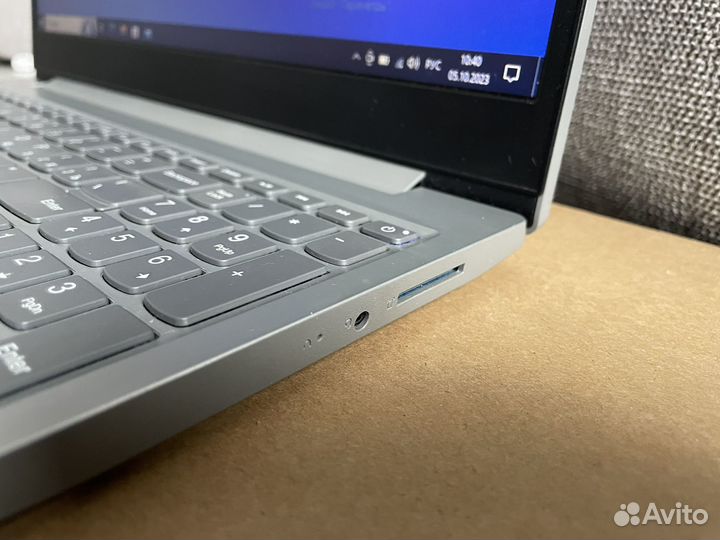 Ноутбук lenovo