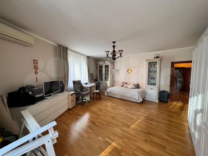 2-к. квартира, 89,4 м², 6/18 эт.