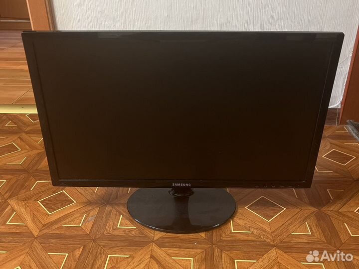 Монитор samsung s24D332h