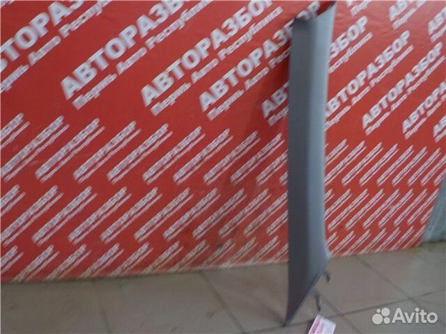 Накладка стойки передняя правая Mitsubishi Lancer