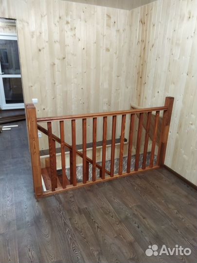 Лестница деревянная на 2 этаж комплект