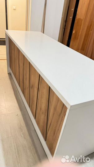 Письменный стол