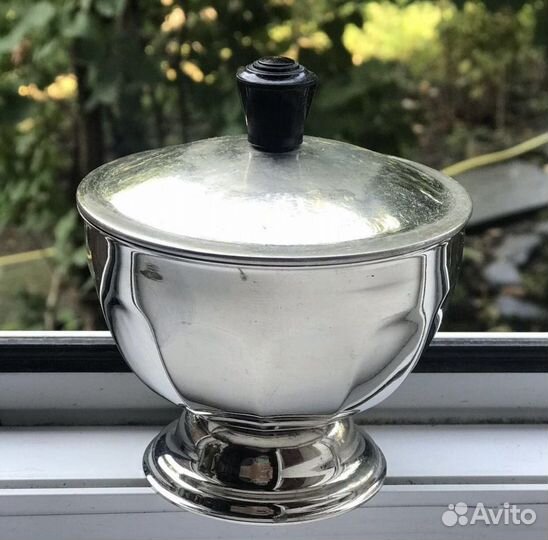 Винтажный чайный сервиз из мельхиора с посеребрени