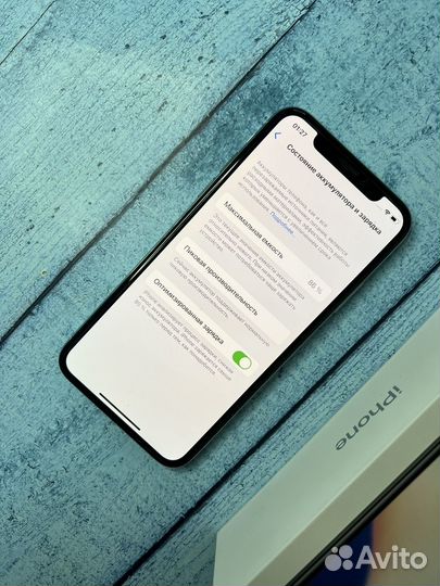 iPhone X, 64 ГБ