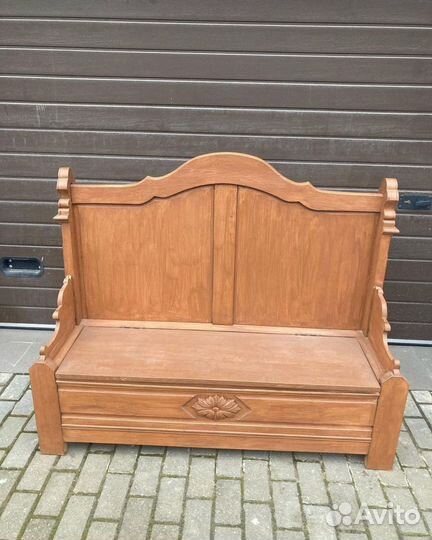 Лавка-сундук. Массив. антикварный