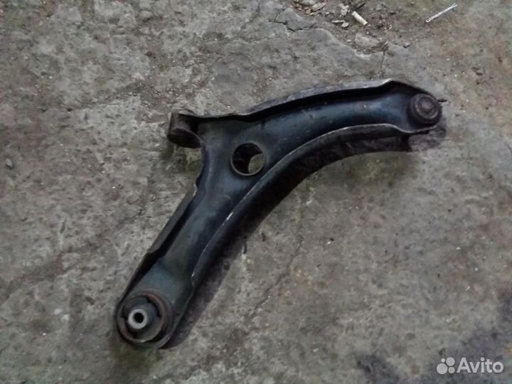 Рычаг передний левый Hyundai i20 2008-2014