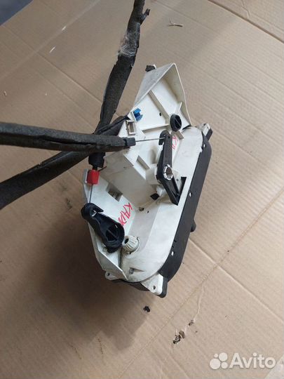 Блок управления климатом Mitsubishi carisma