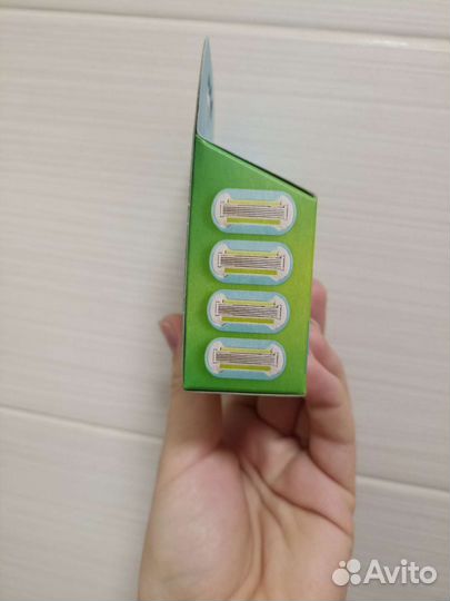 Новые кассеты Gillette Venus Embrace 5 лезвий