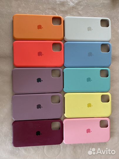 Чехлы для iPhone 11