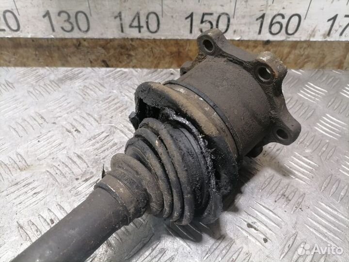 Полуось передняя правая Infiniti Qx 2004-2009