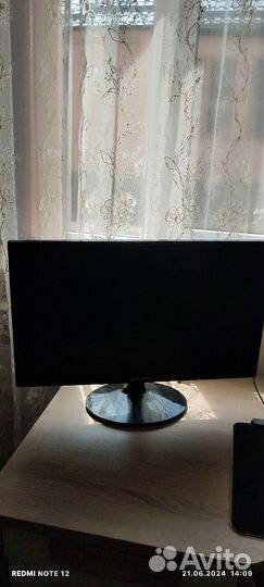 Монитор 24 60 гц