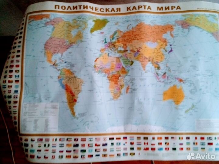 Карта мира на стену