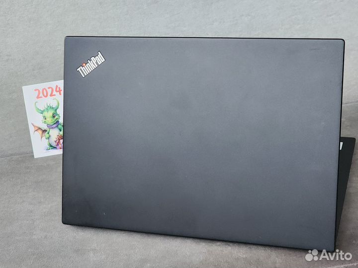 Еще тоньше и легче Lenovo ThinkPad X13 i5-10210U