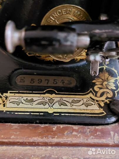 Швейная машинка зингер ручная