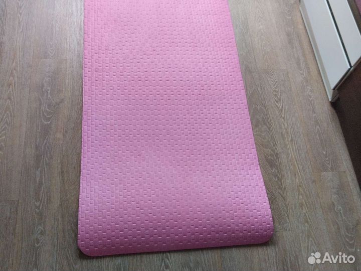 Коврик для йоги и фитнеса