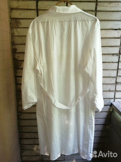 Халат медицинский женский. Размер 54-58, рост 164