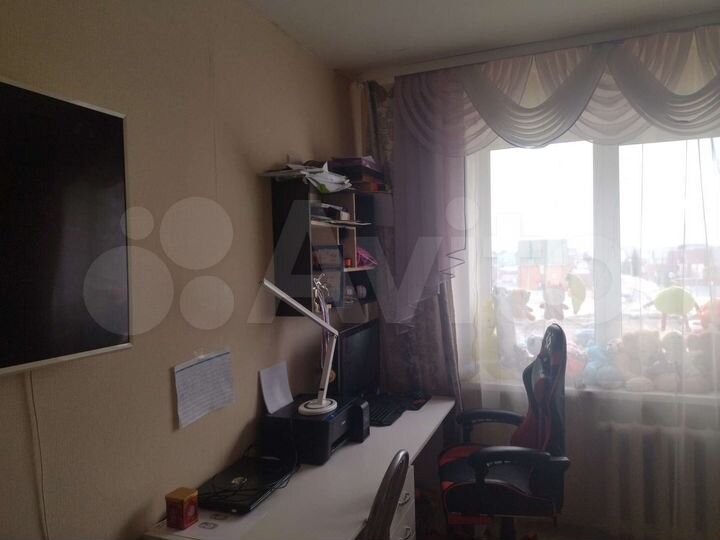 2-к. квартира, 52 м², 3/9 эт.