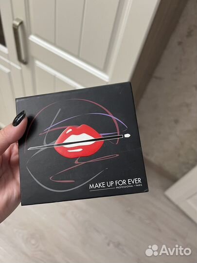 Палетка теней для век Make up for ever