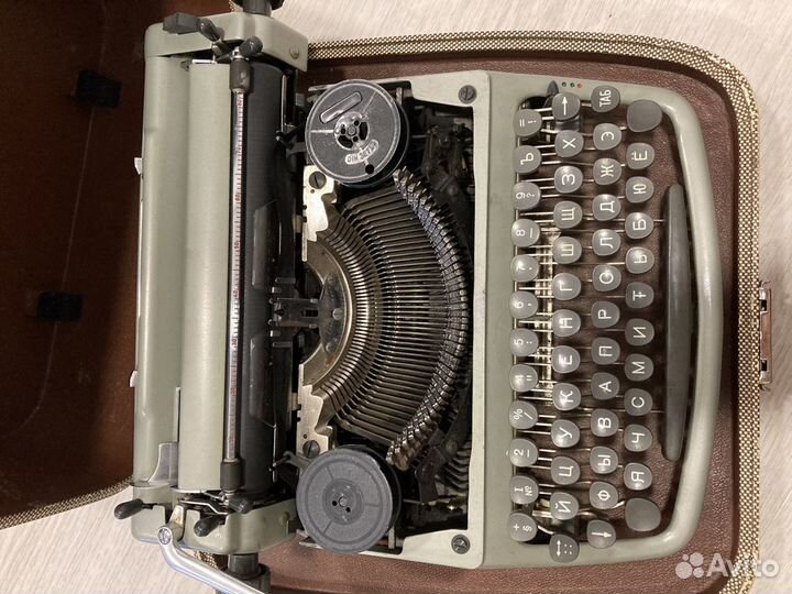 Пишущая машинка Rheinmetall