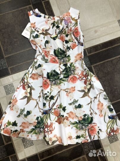 Новая женская одежда 40-42 размер