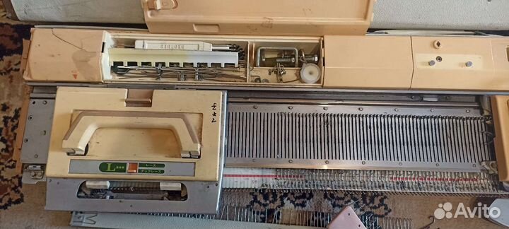 Вязальная машина brother кн-831