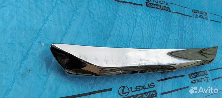 Молдинг багажника Lexus Rx 270, Rx 350, Rx 450h