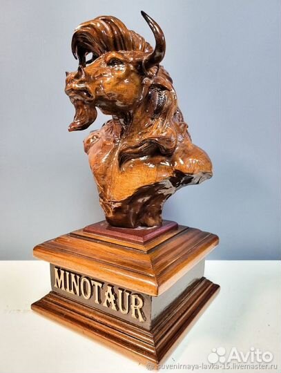 Резные фигуры из дерева