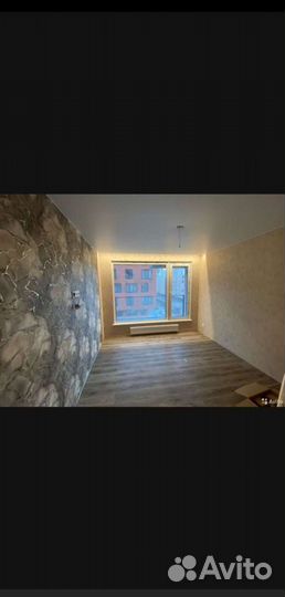 Поклейка обоев,подготовка стен