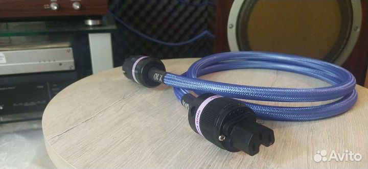 Силовой сетевой Hi-Fi У.10v Германия