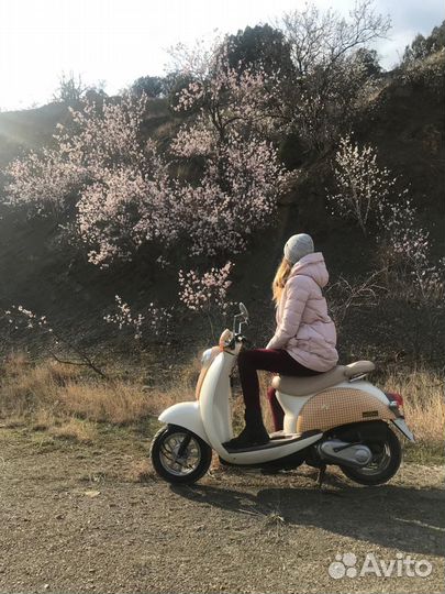 Honda crea scoopy