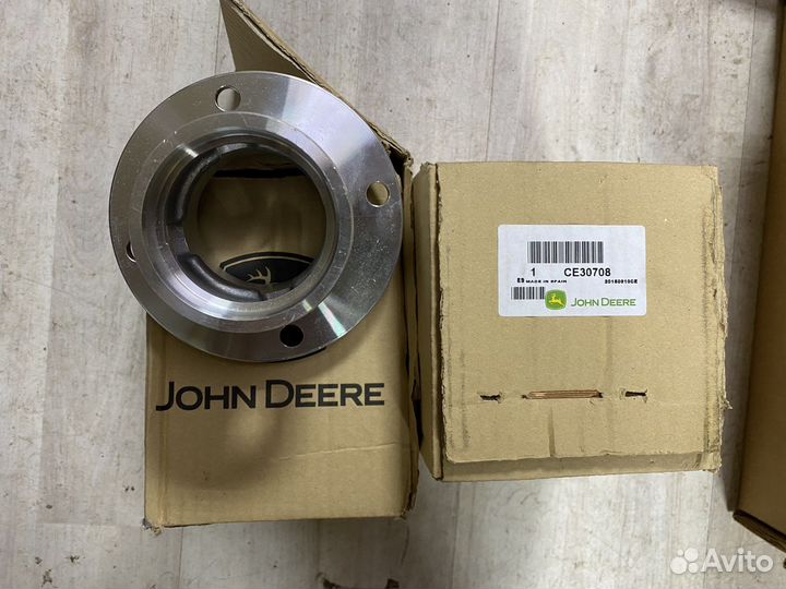 Джон Дир CE30708 корпус ступицы 612FC John Deere