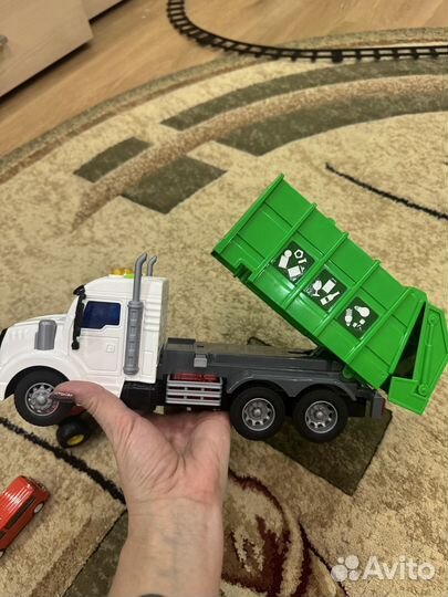 Игрушка машина мусоровоз