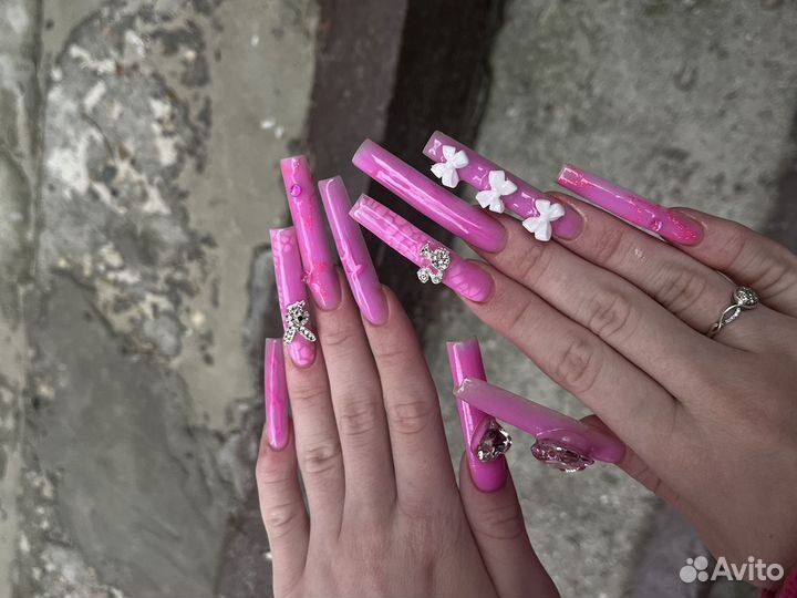 Наращивание ногтей,маникюр