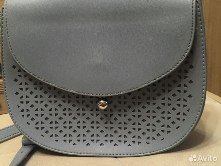 Сумка жен на длинном ремешке