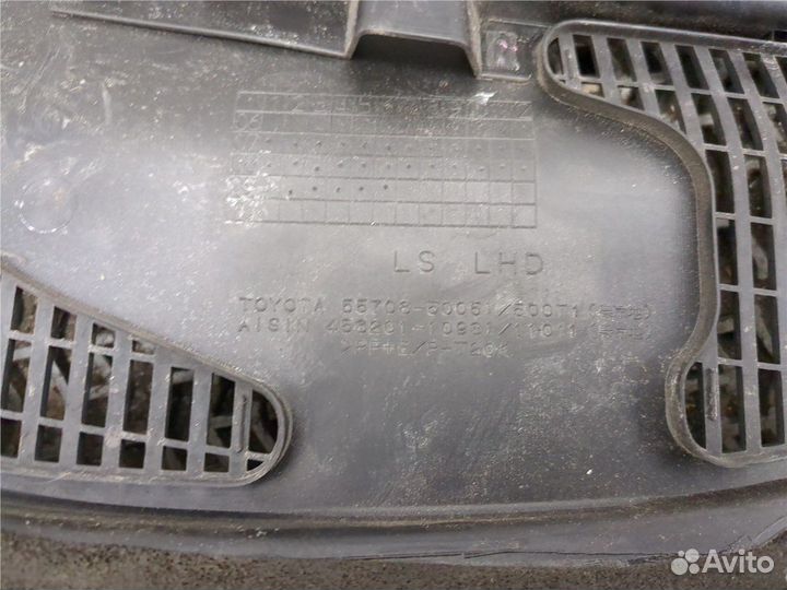 Жабо под дворники Lexus LS460, 2009