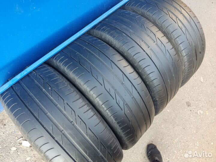 Bridgestone Turanza T001 225/50 R17 94W