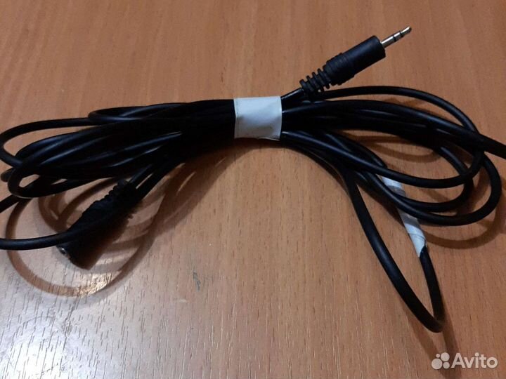 Шнуры, кабель, колонки