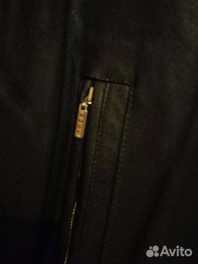 Hugo Boss кожаная куртка