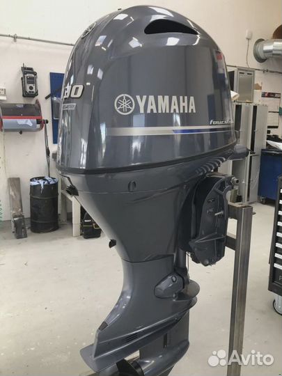 Лодочный мотор Yamaha F130aetl витрина