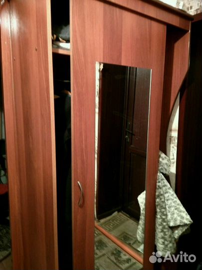 Шкаф для прихожей