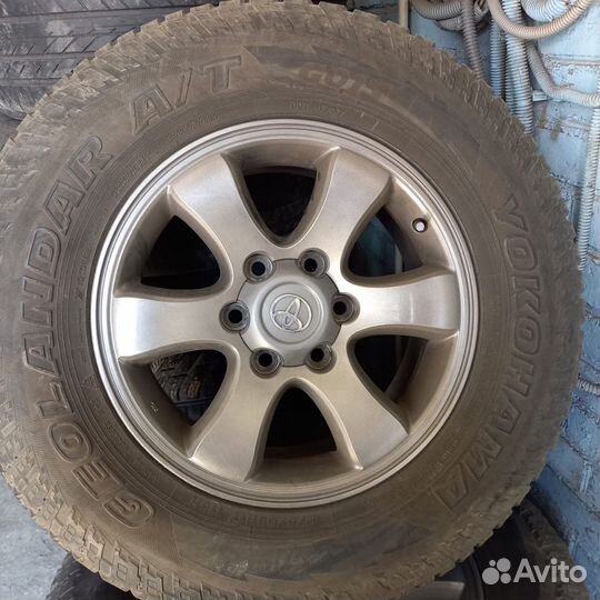 Yokohama Geolandar A/T G015 275/65 R17