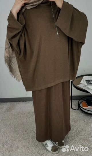 Костюм женский