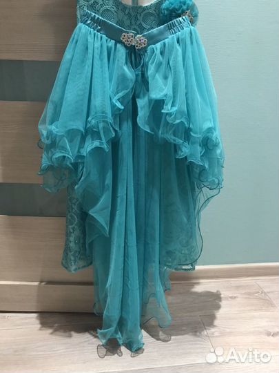 Платье праздничное